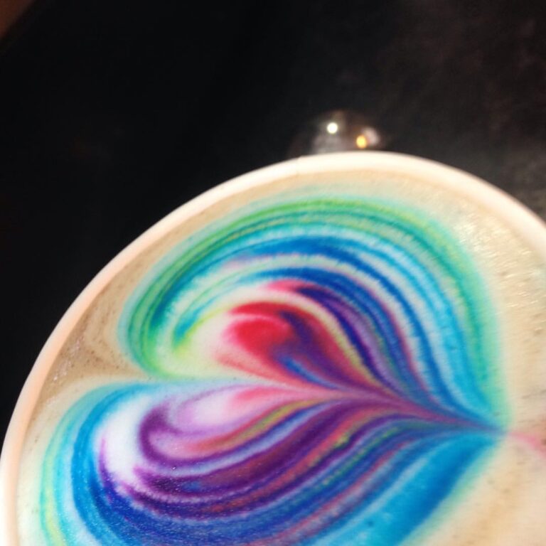 13580579 1123020991095719 8175485584532813309 o 768x768