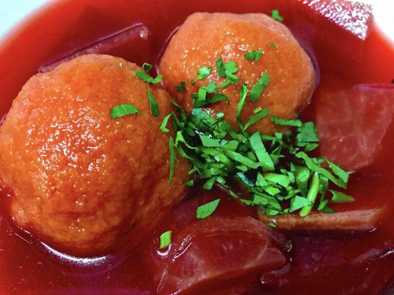 beetroot kubbe soup 1 768x575