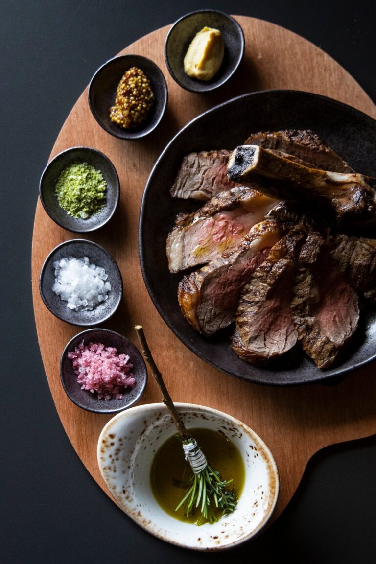 dry aged rib eye aromatics 1 768x1152