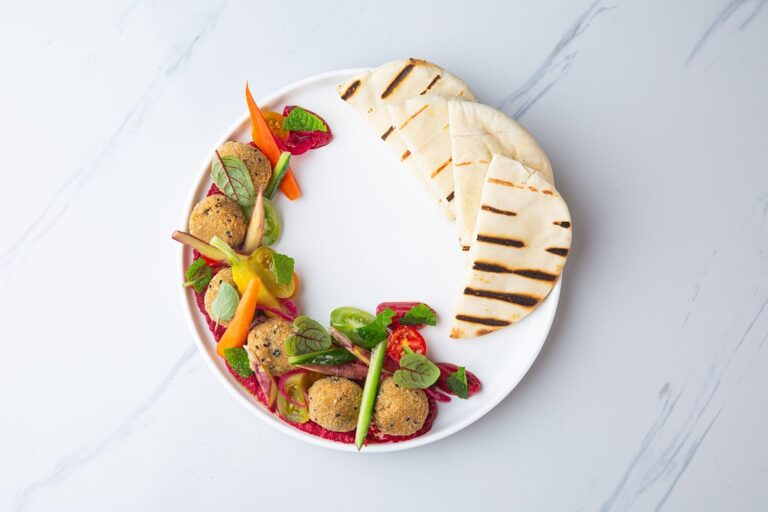 the falafel and crudite 1 768x512